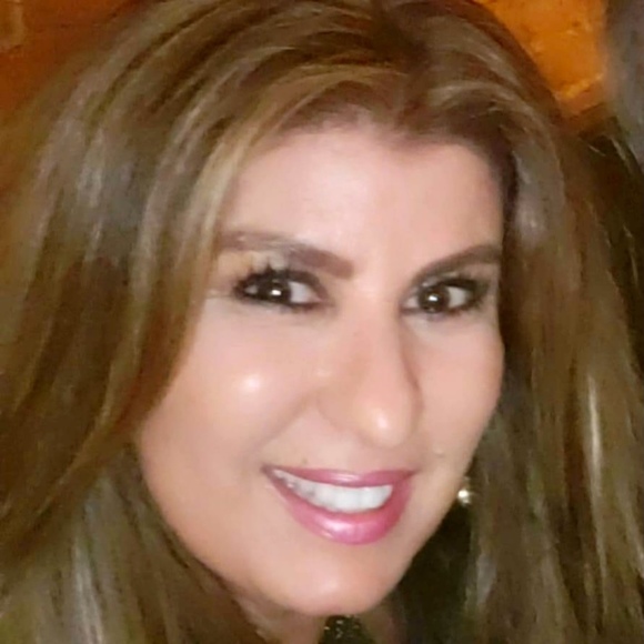 Meet your Posher, Kim - Picture 1 of 1